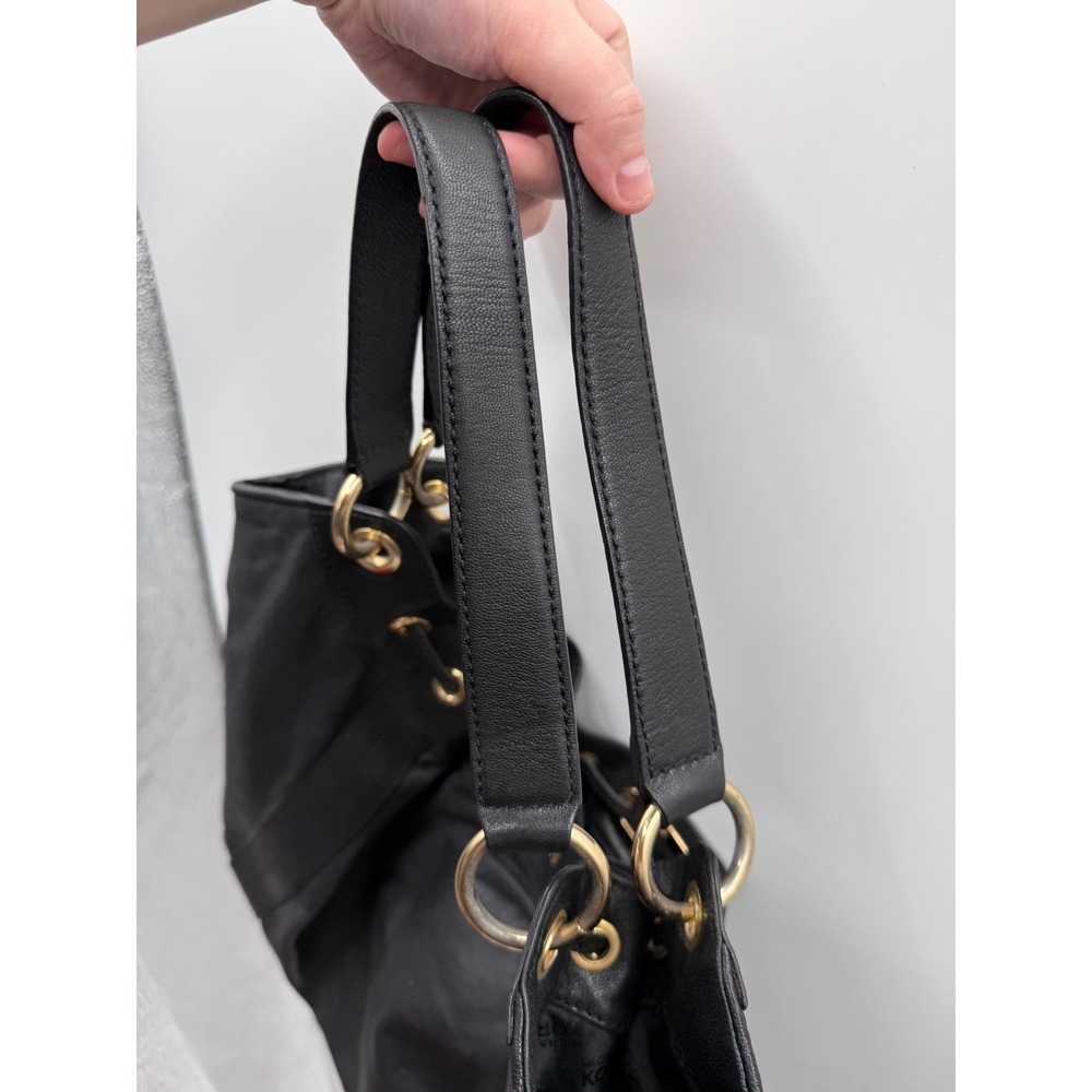 Michael Kors Black Pebbled Leather Hobo Bag Large Gold Hardware Drawstring Y2K - Picture 9 of 14